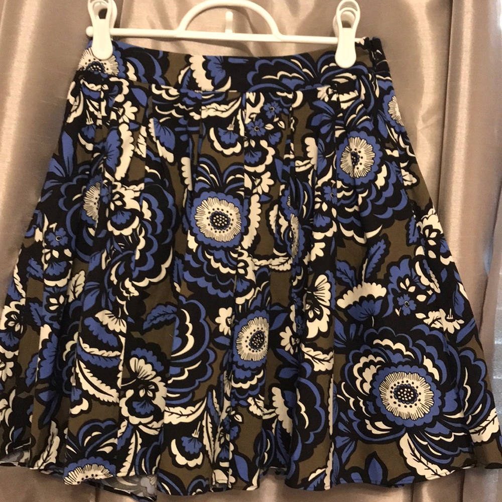 NEW!! Express Floral Skirt